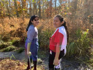 5th Graders working to create a habitat